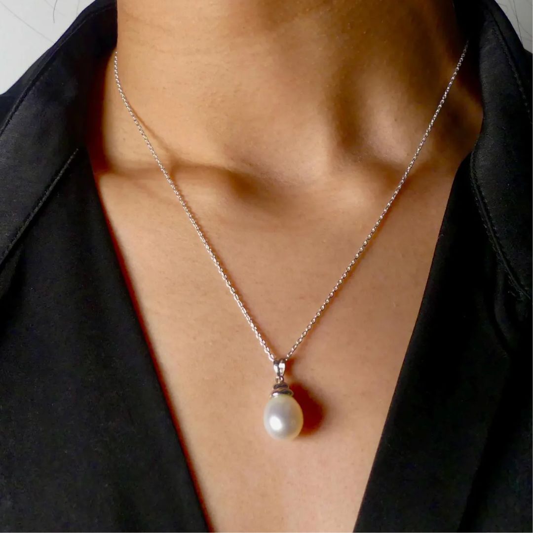 Luxury South Sea pearl necklace in sterling silver by DeanGPremiumCutOpals